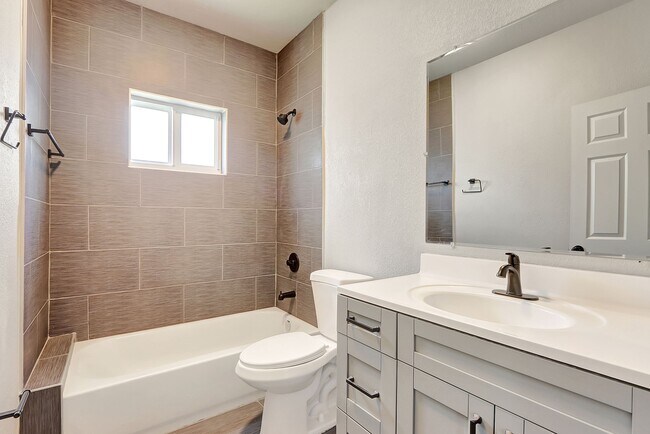 Bathroom - 201 NW 6th Ave