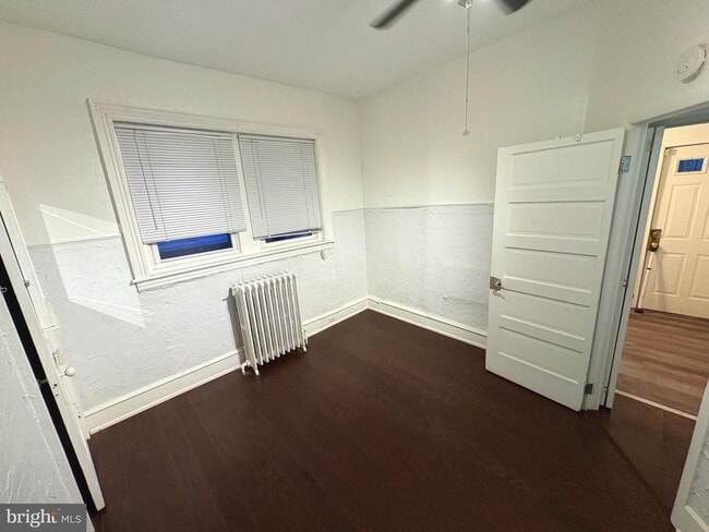 Building Photo - 226 S 49th St