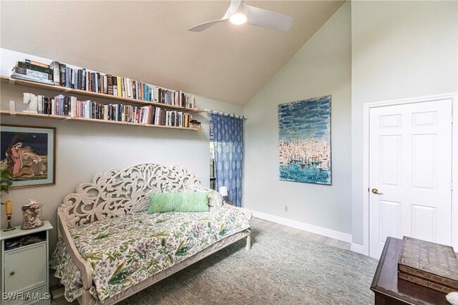 Building Photo - 1323 Solana Rd