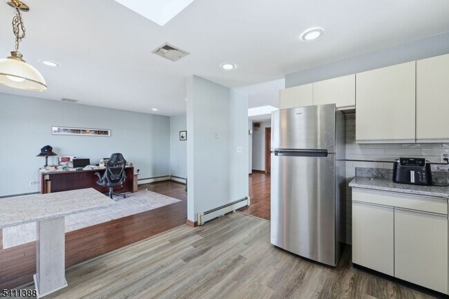 Building Photo - 243 Newark Ave