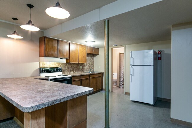 Building Photo - 1111 Wharton Manor Rd