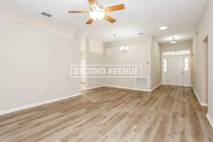 Building Photo - 12293 Broad Wing Dr