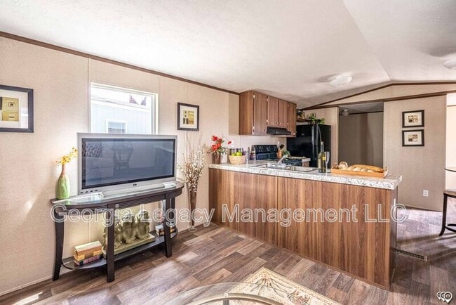 Building Photo - 57 Shady Cir