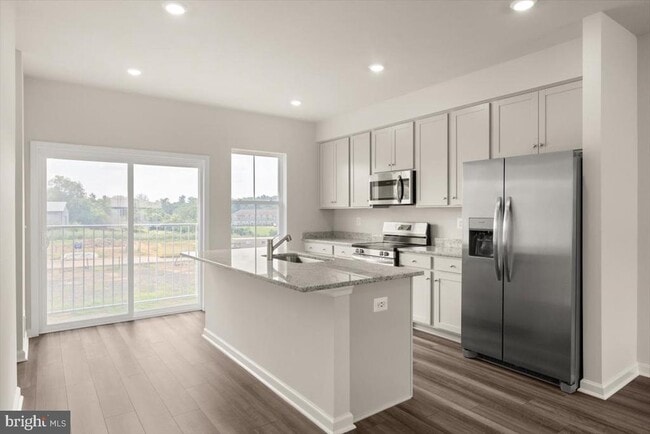 Building Photo - 118 Milburn Dr