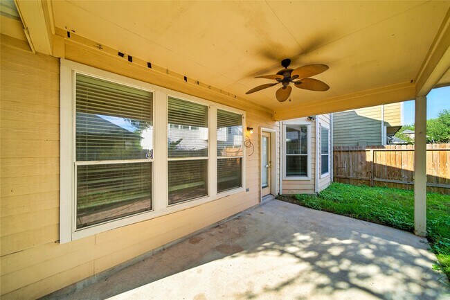 Building Photo - 21611 Balsam Brook Ln