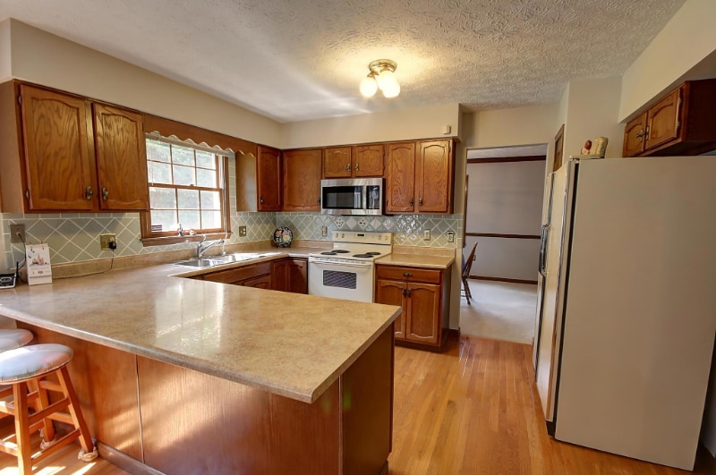 Building Photo - 438 Larkspur Ct