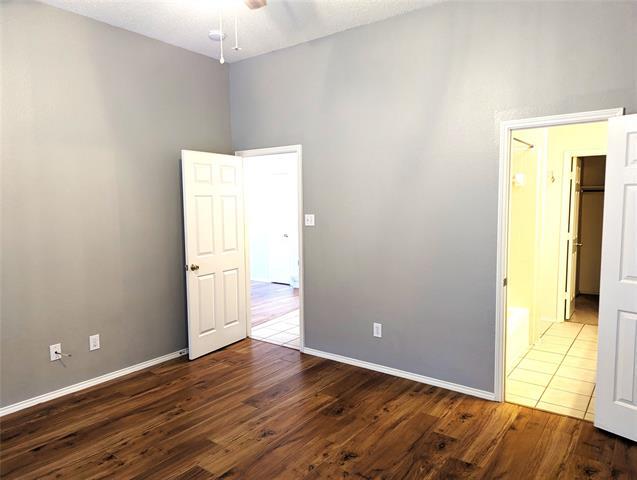 Building Photo - 528 Timber Way Dr