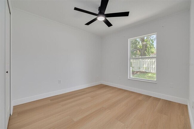 Building Photo - 9418 Azalea Ridge Cir