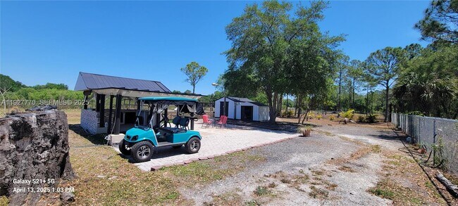 Building Photo - 675 N Romero St