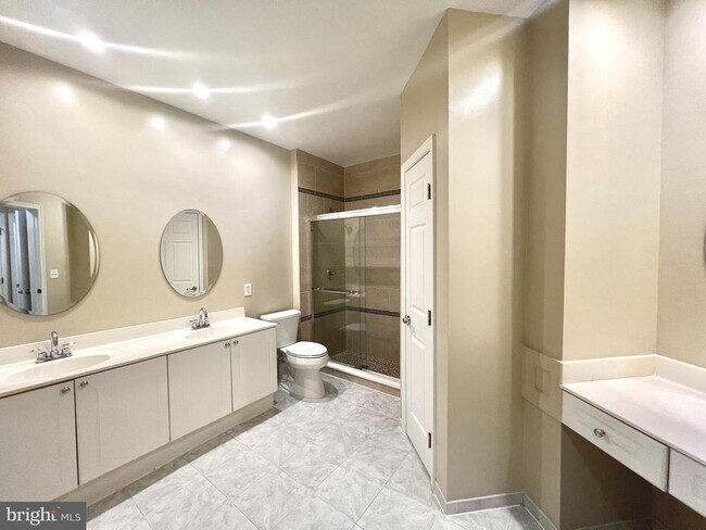 Building Photo - 4320 Cannon Ridge Ct