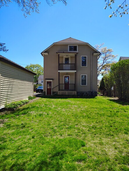 Building Photo - 45 Ardmore St