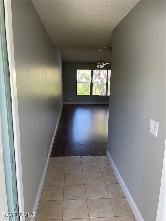 Building Photo - 13331 Greengate Blvd