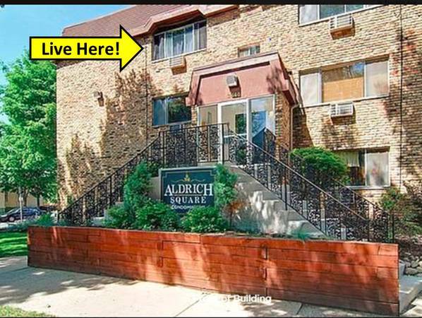 Front of building - 2446 Aldrich Ave S