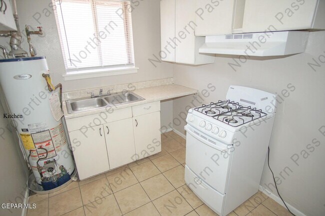 Building Photo - 3609 Fred Wilson Ave