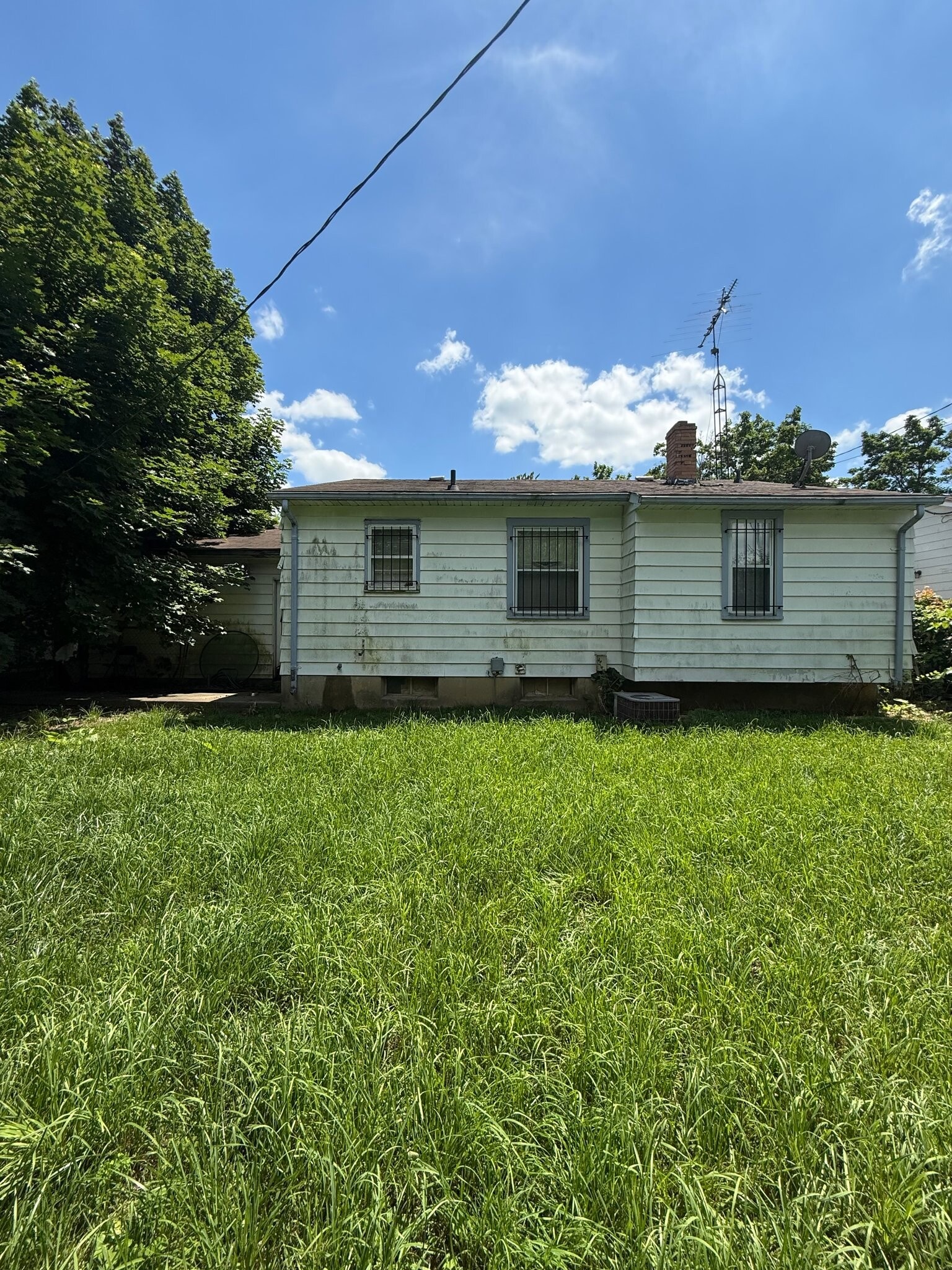 Building Photo - 1802 Woodlin Dr