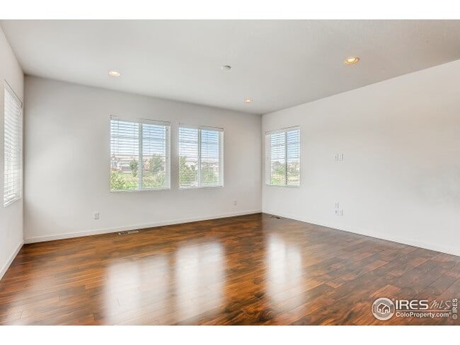 Building Photo - 14100 Mosaic Ave