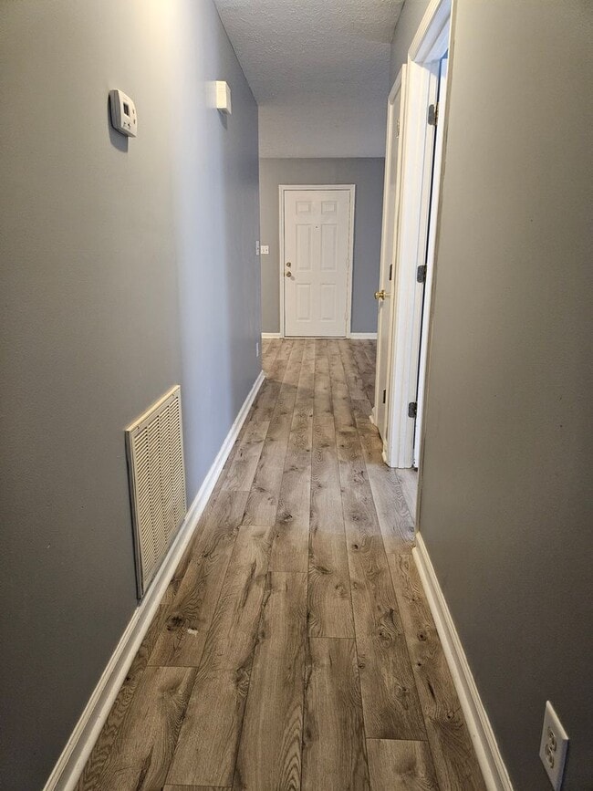 Building Photo - 1257 Parkway Pl