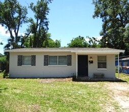 Building Photo - Just renovated - $500 off move in special