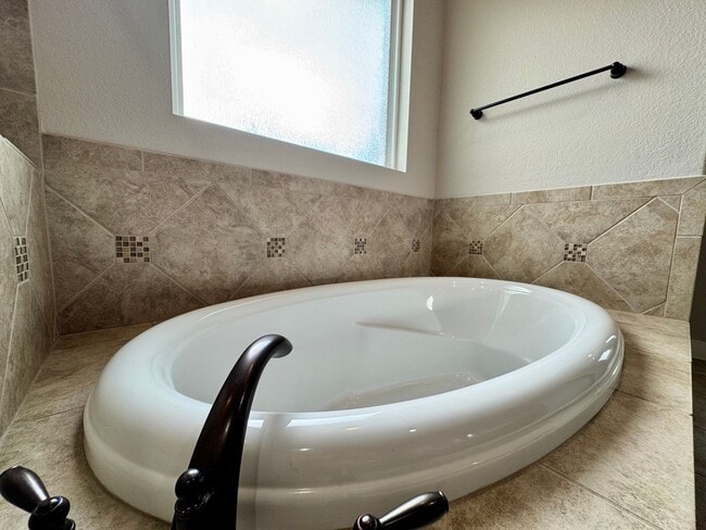 Building Photo - AVAILABLE NOW! One-of-a-Kind Luxury Estate | 5BD/3BA on 2 Acres in Liberty Hill!