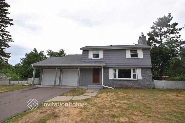 Building Photo - 8285 Hyde Ct S