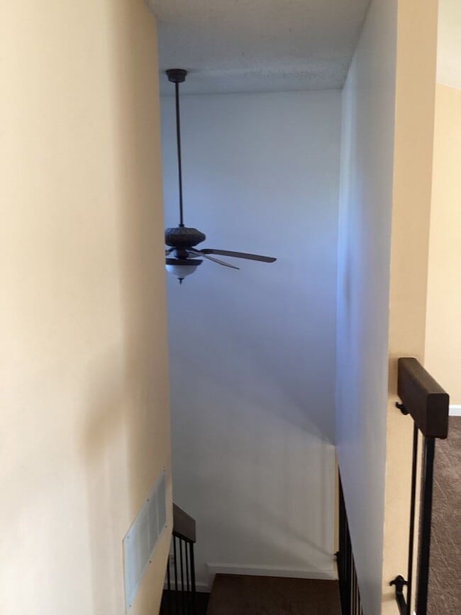 Building Photo - Large Two Story Condo In the Orcutt Bluffs with Easy Access to 135/Vandenberg SFB