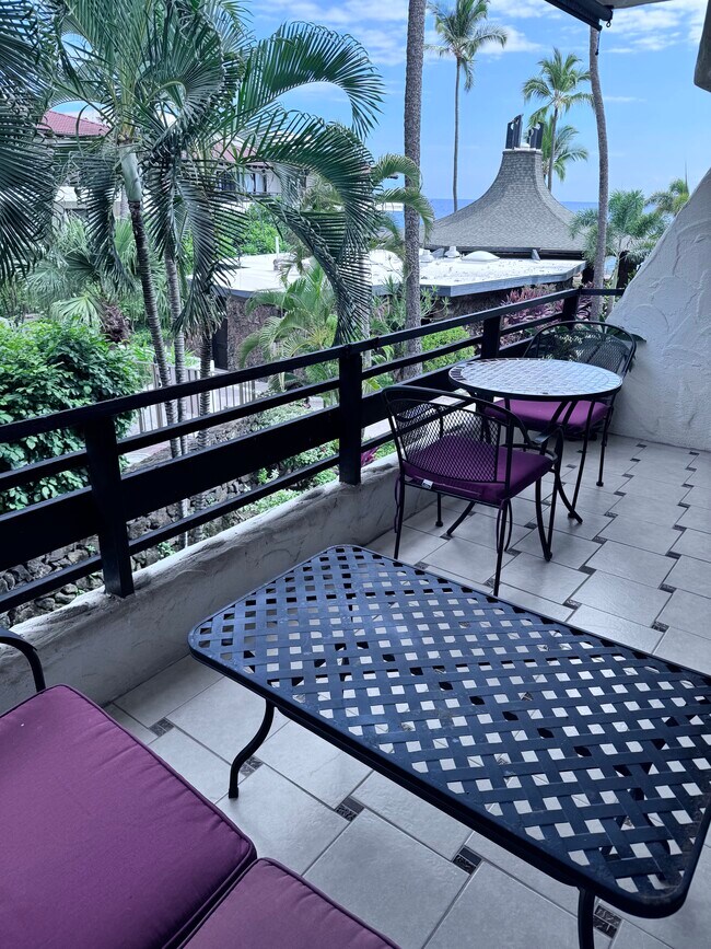 Building Photo - 75-6082-6082 Ali‘i Dr