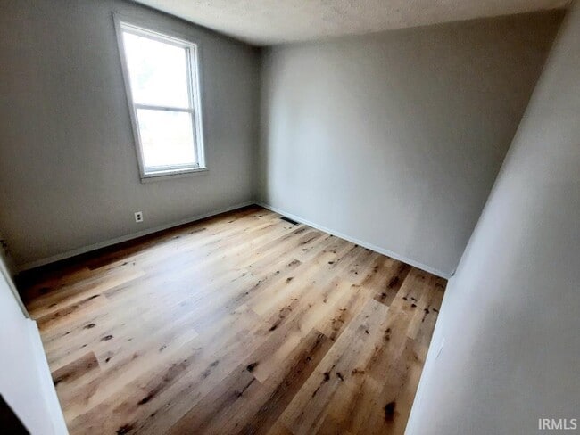 Building Photo - 1807 W Adams St