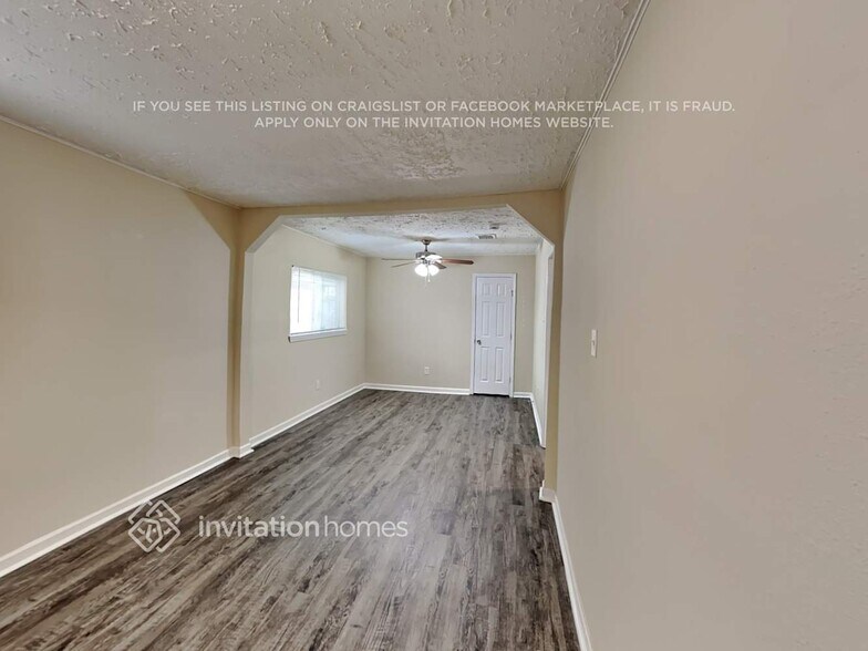 Building Photo - 2622 Broomsedge Dr