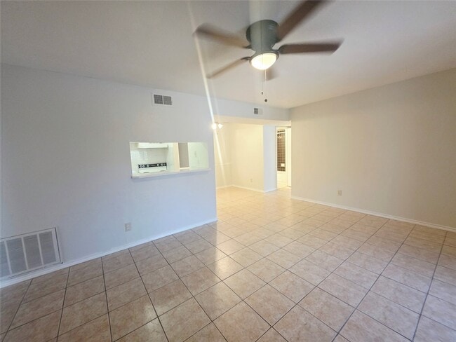 Building Photo - 12511 Ashford Meadow Dr