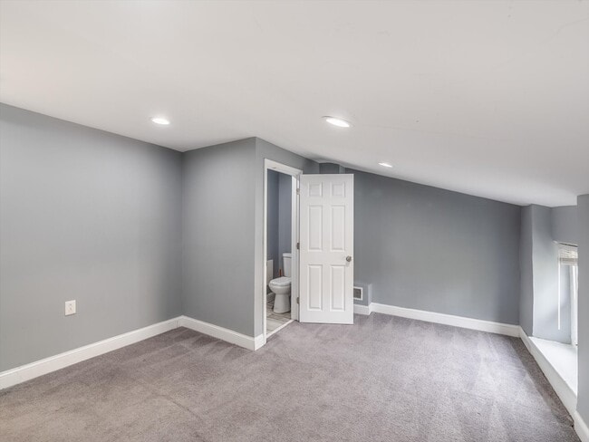 Building Photo - 4205 Main St