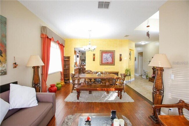 Building Photo - 14705 Cableshire Way