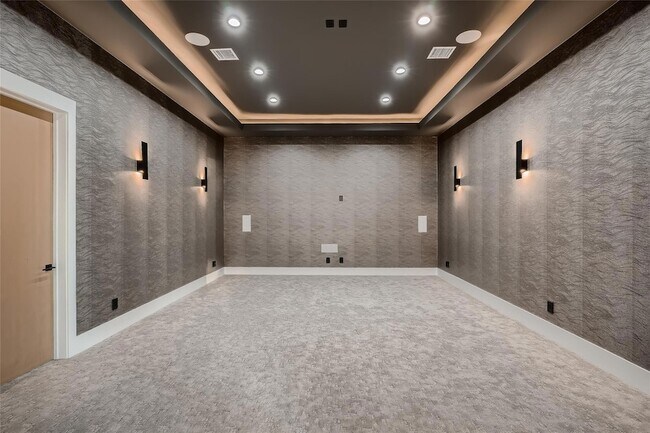 Building Photo - 6412 Lantern View Dr