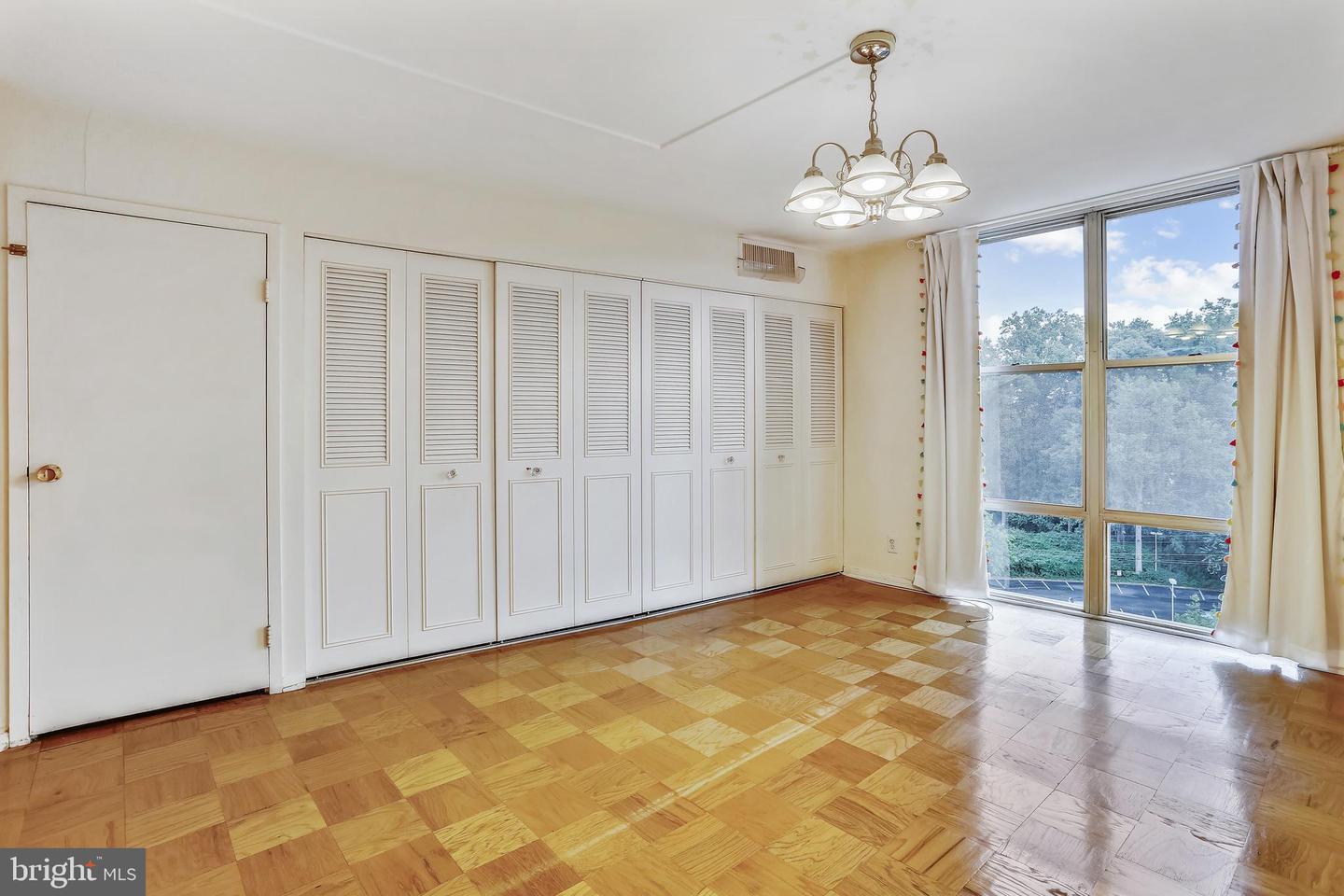 Bedroom with Ample closet space - 9039 Sligo Creek Pky