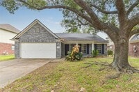 Building Photo - 14622 Bladenboro Dr