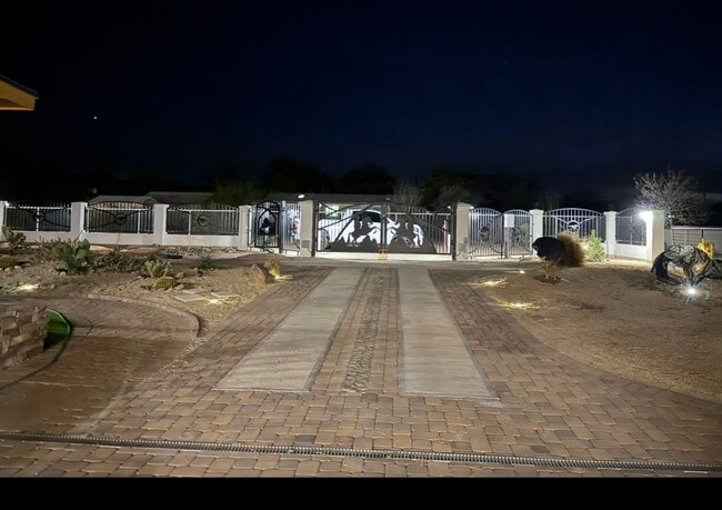 Building Photo - 19238 E Starflower Dr