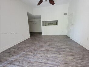 Building Photo - 4844 N State Rd 7