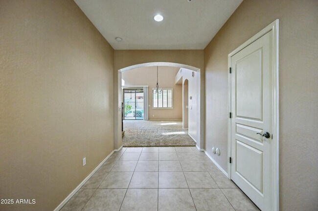 Building Photo - 7102 W Katharine Way