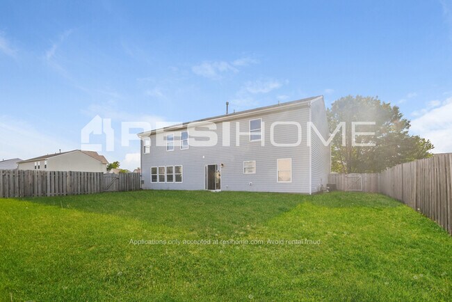 Building Photo - HOME FOR RENT!!