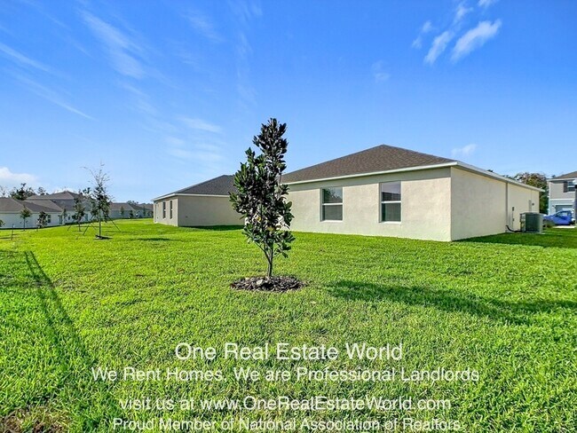 Building Photo - 5151 Bridgehaven Rd