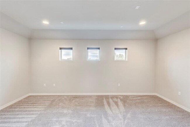 Building Photo - 14104 McCoy Lp