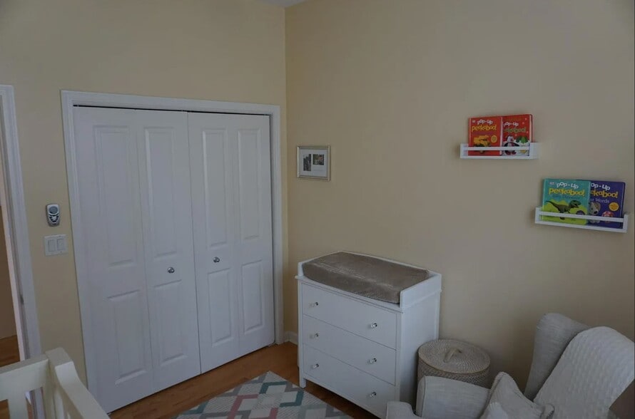 Bedroom 2 - 948 Madison W St