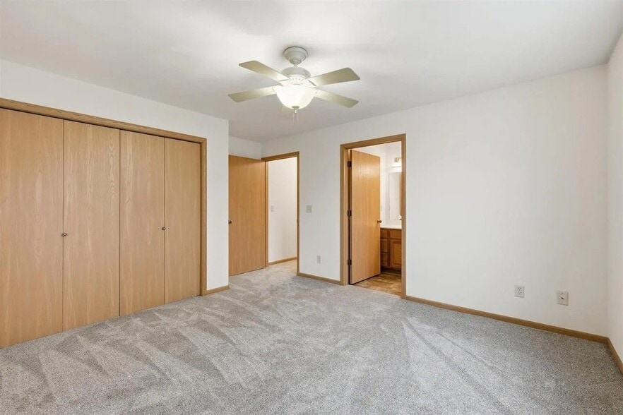 Building Photo - 1203 Stonewood Crossing