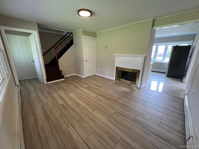 Building Photo - 51 Friendly