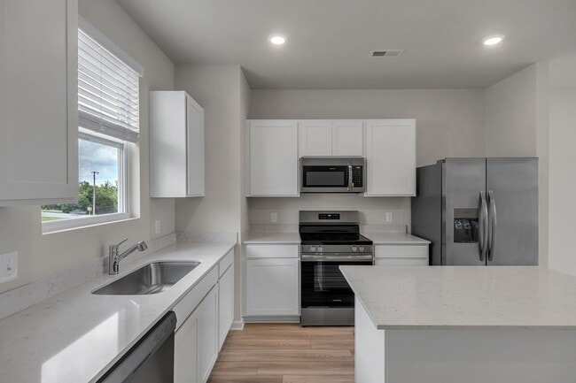 Building Photo - 1205 Harper Lndg