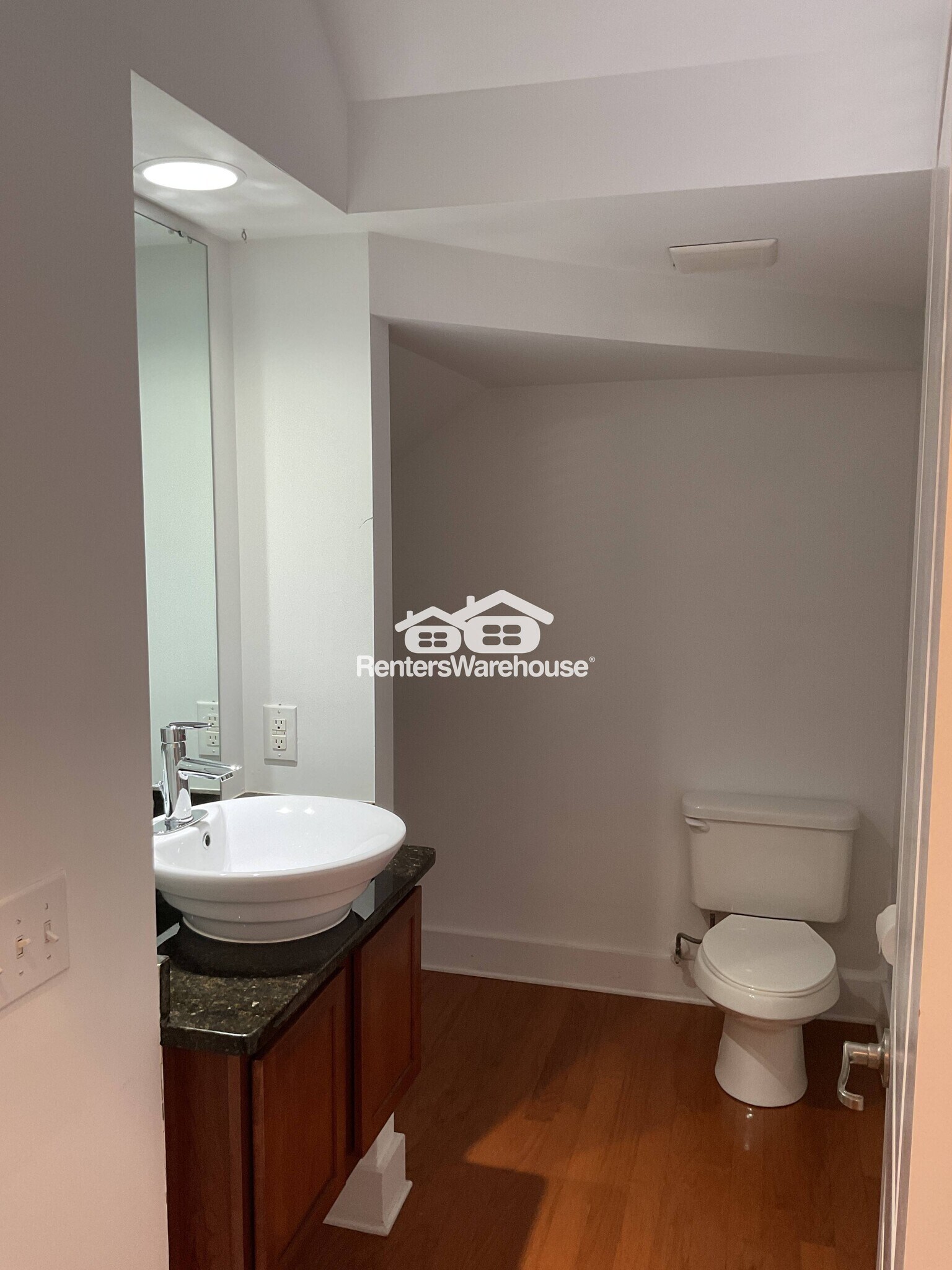 Building Photo - 3206 Noda Blvd