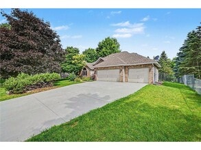 Building Photo - 2522 Windsor Ln