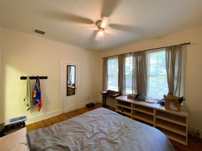 Building Photo - 1714 NW 3rd Pl