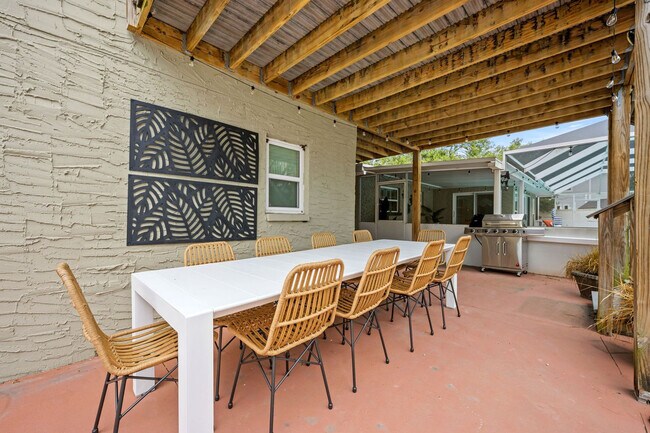 Building Photo - 13478 98th Ave