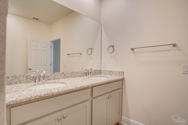 Building Photo - 4620 Sago Palm Cir