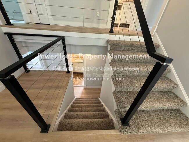 Building Photo - 120 Leeward Ln